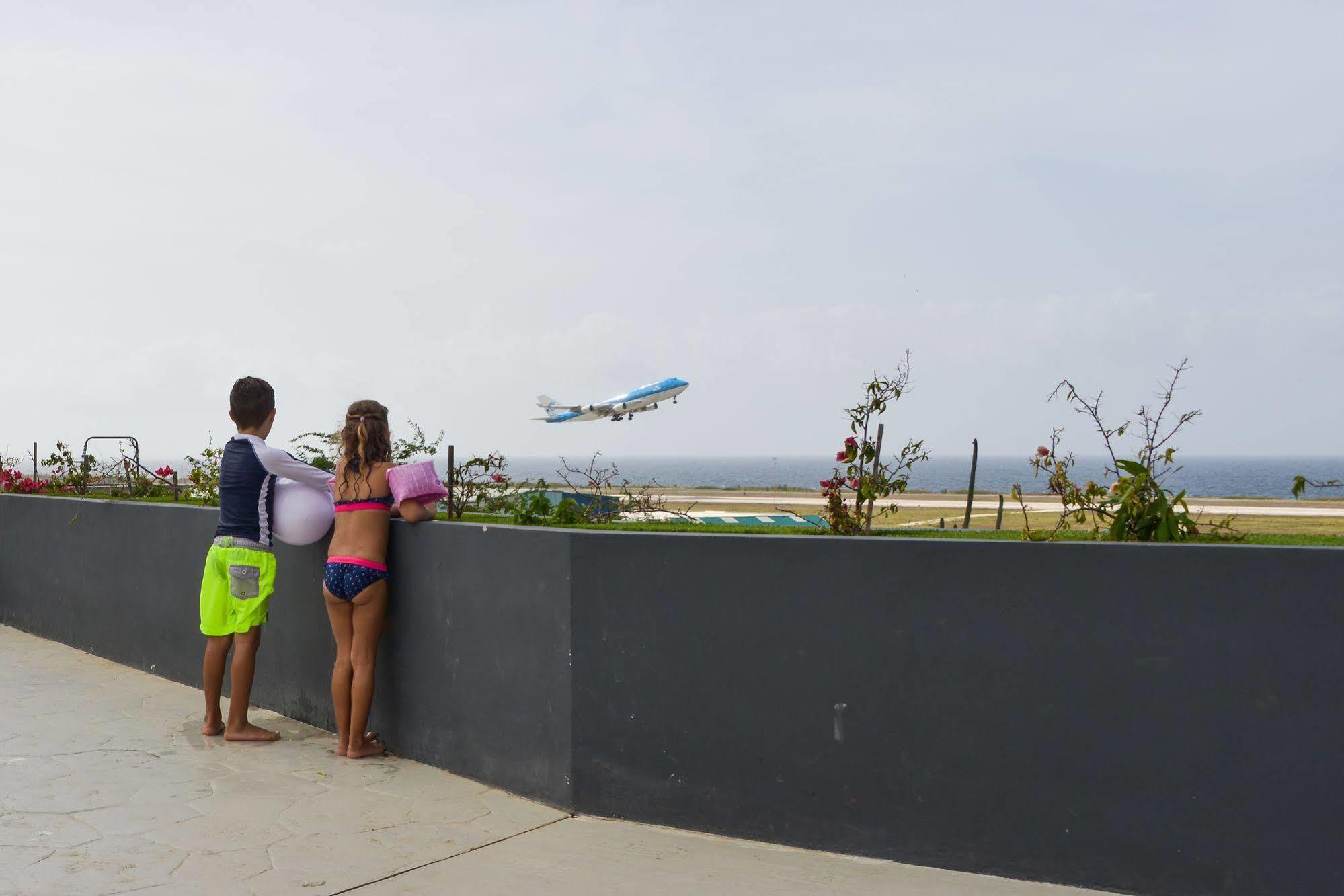 Curacao Airport Hotel Willemstad Kültér fotó